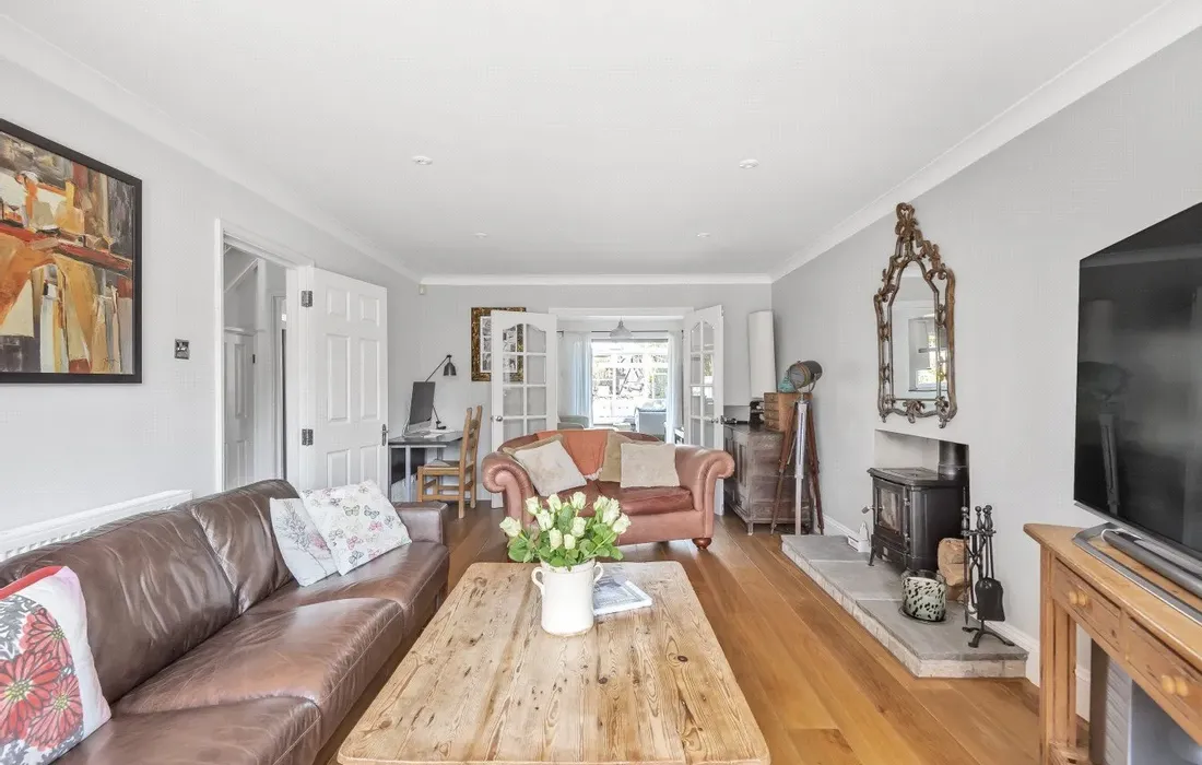 5 bedroom house for sale