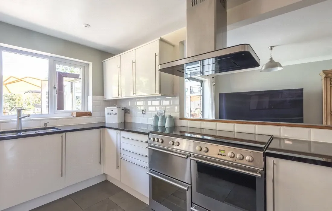 5 bedroom house for sale