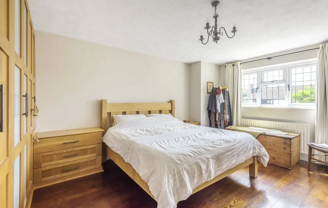 5 bedroom house for sale