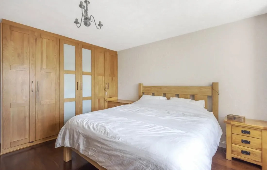 5 bedroom house for sale