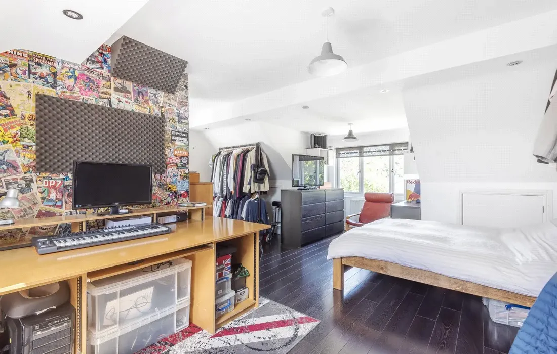 5 bedroom house for sale