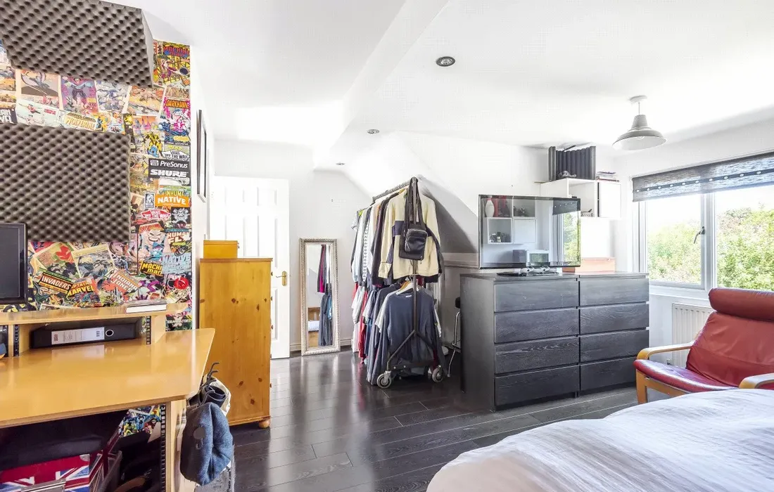 5 bedroom house for sale