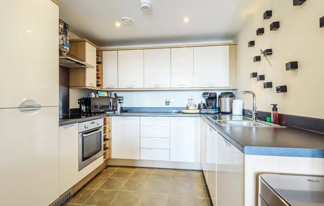 1 bedroom apartment for sale