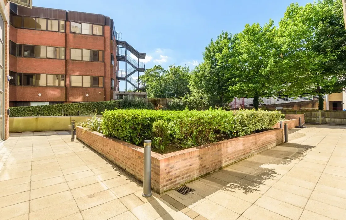 1 bedroom apartment for sale