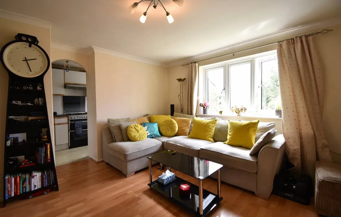 2 bedroom apartment to rent