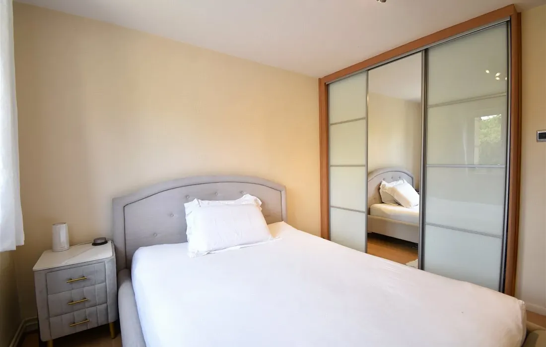 2 bedroom apartment to rent