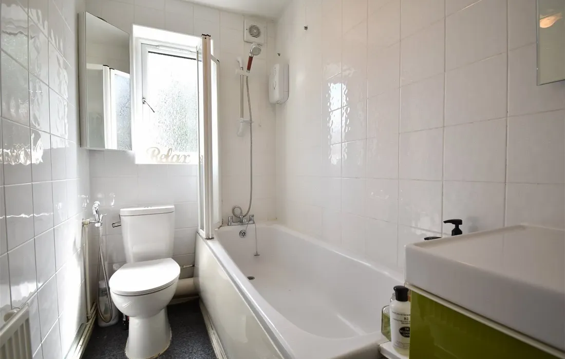 2 bedroom apartment to rent