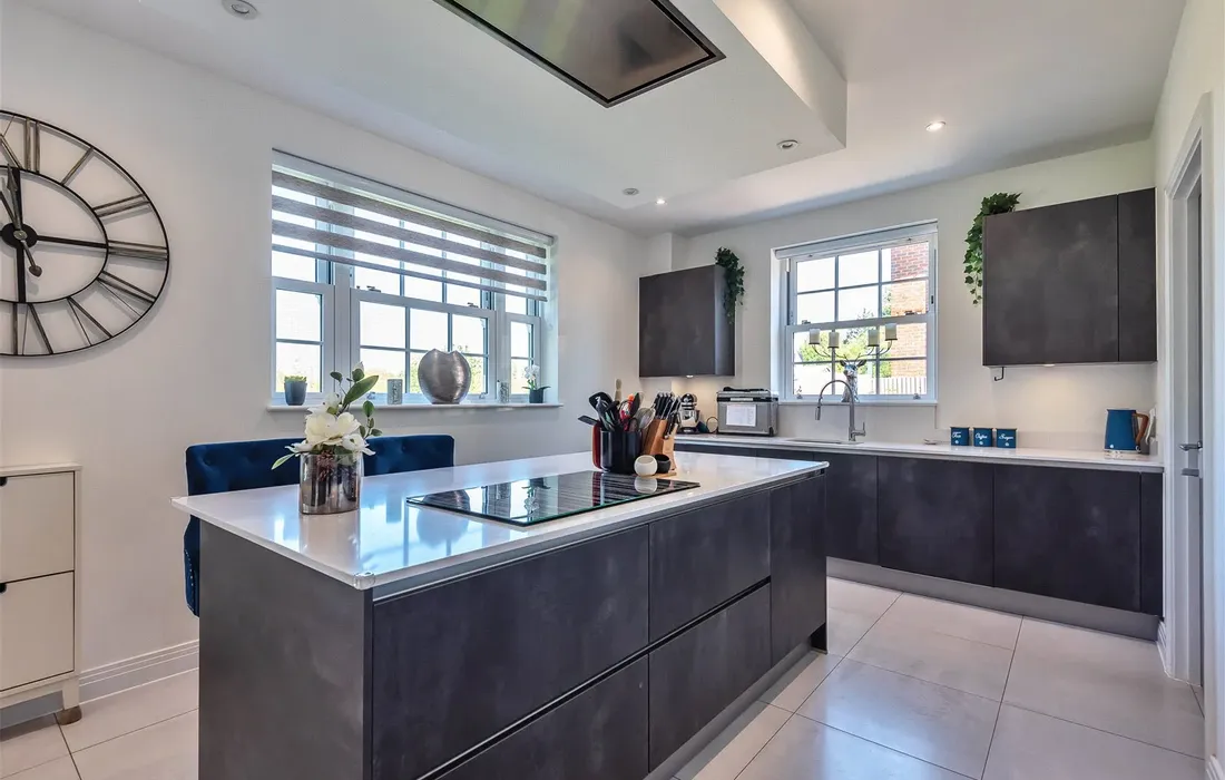 4 bedroom house to rent