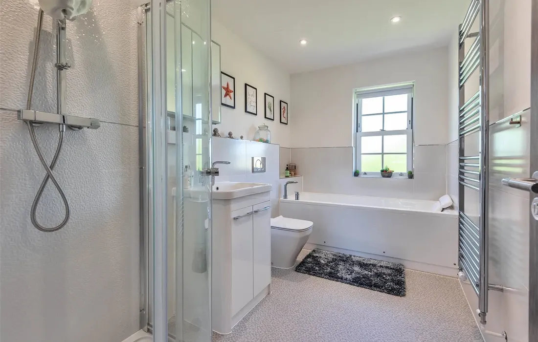 4 bedroom house to rent