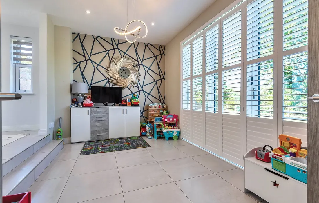 4 bedroom house to rent