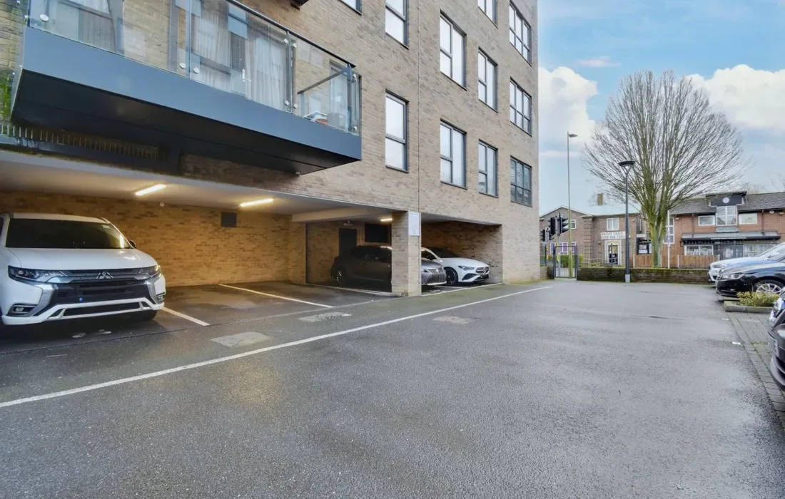 1 bedroom apartment to rent