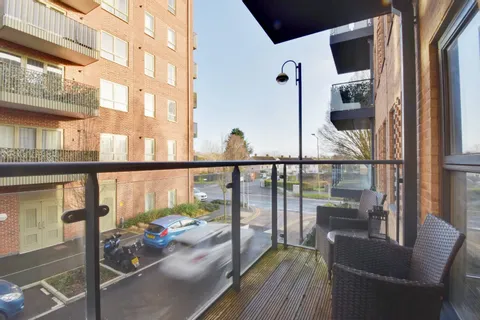 1 bedroom apartment to rent