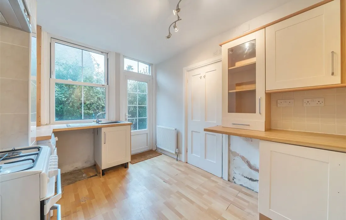 1 bedroom apartment for sale