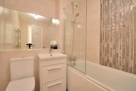 1 bedroom apartment to rent