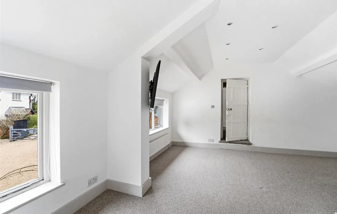 5 bedroom house for sale