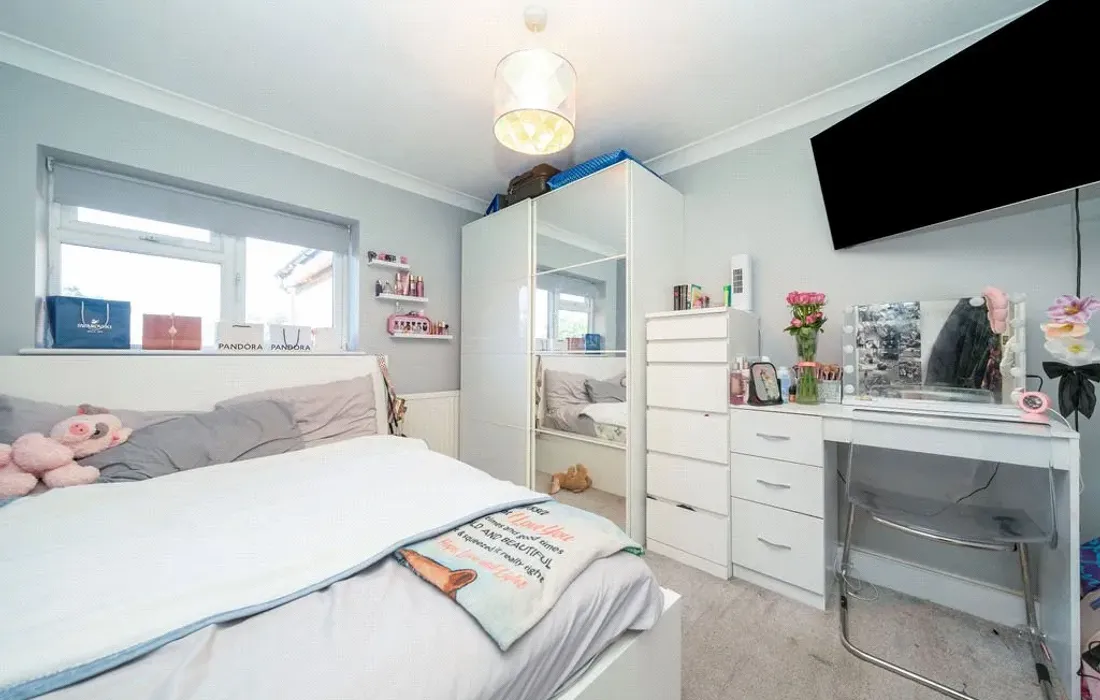 5 bedroom house for sale