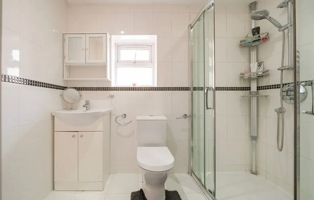 5 bedroom house for sale