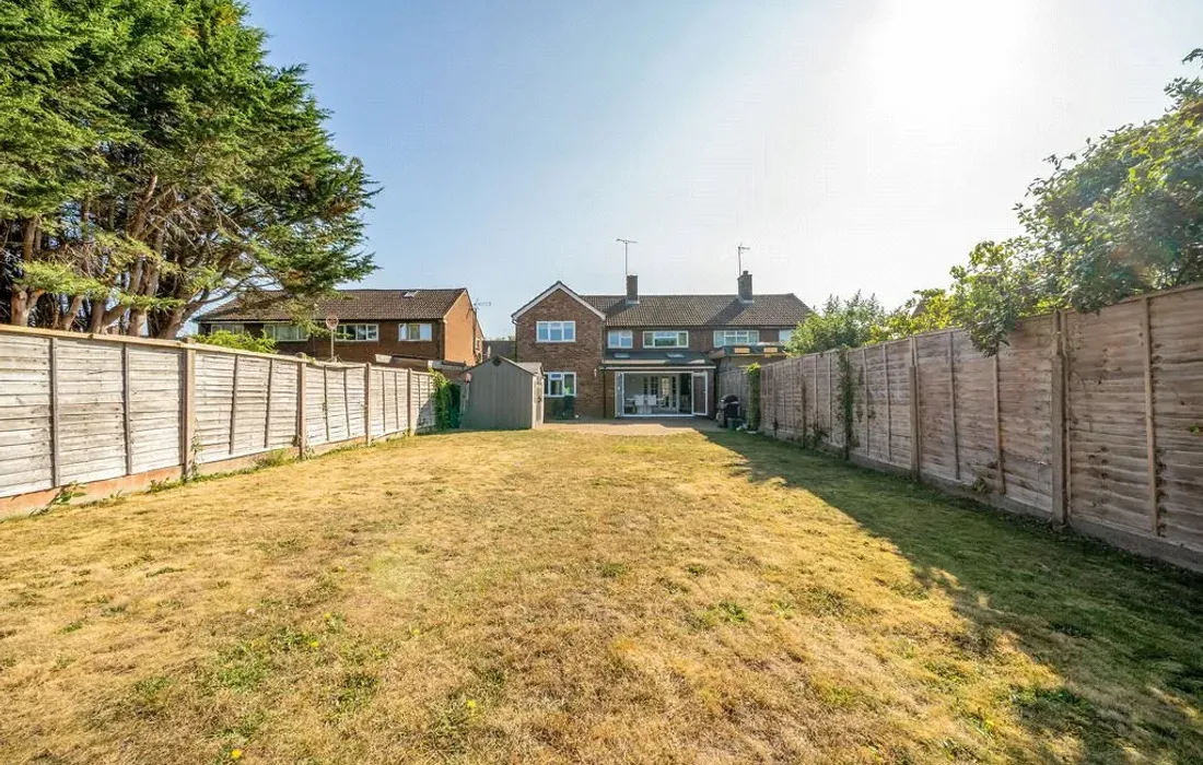 5 bedroom house for sale