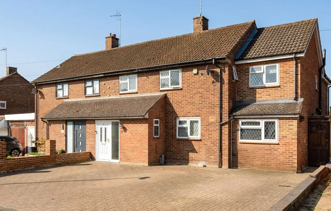 5 bedroom house for sale