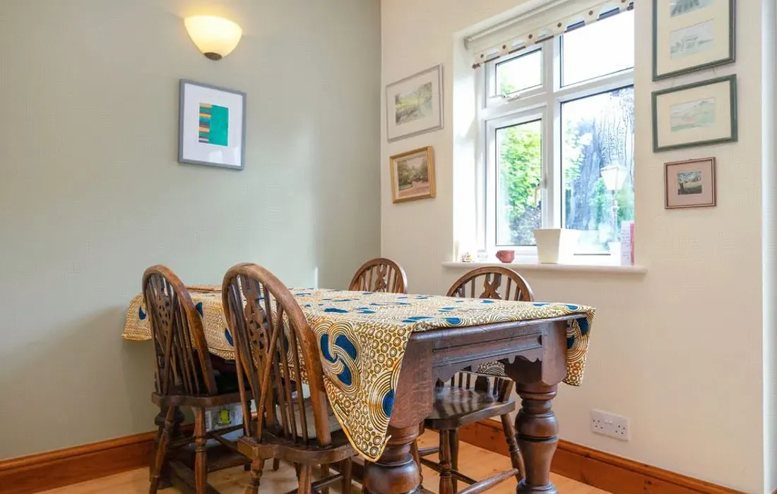 6 bedroom house for sale