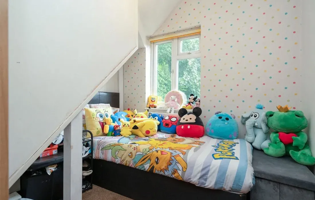 5 bedroom house for sale