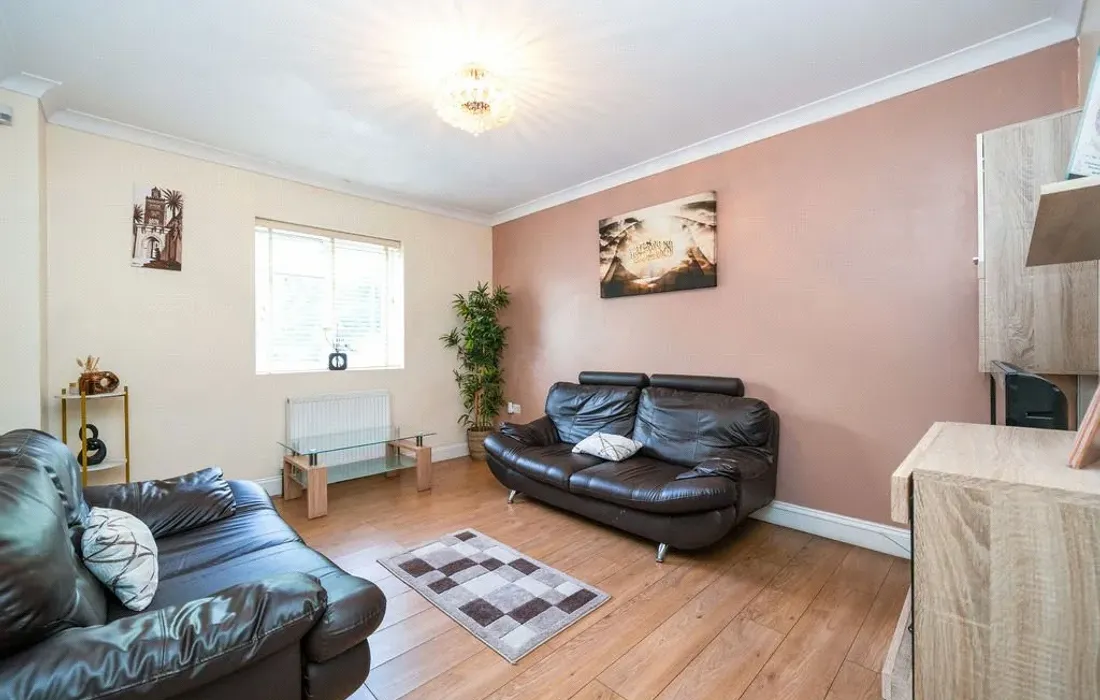 5 bedroom house for sale