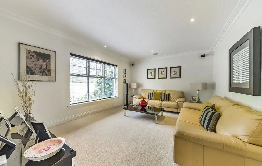 5 bedroom house for sale