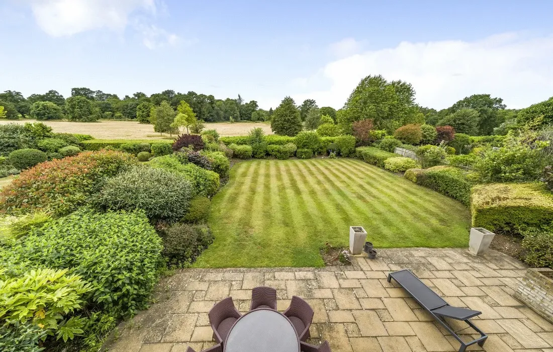 5 bedroom house for sale