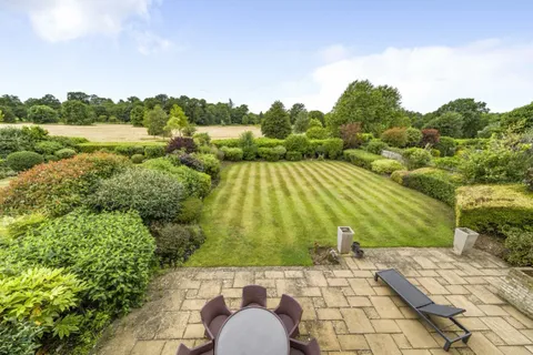 5 bedroom house for sale