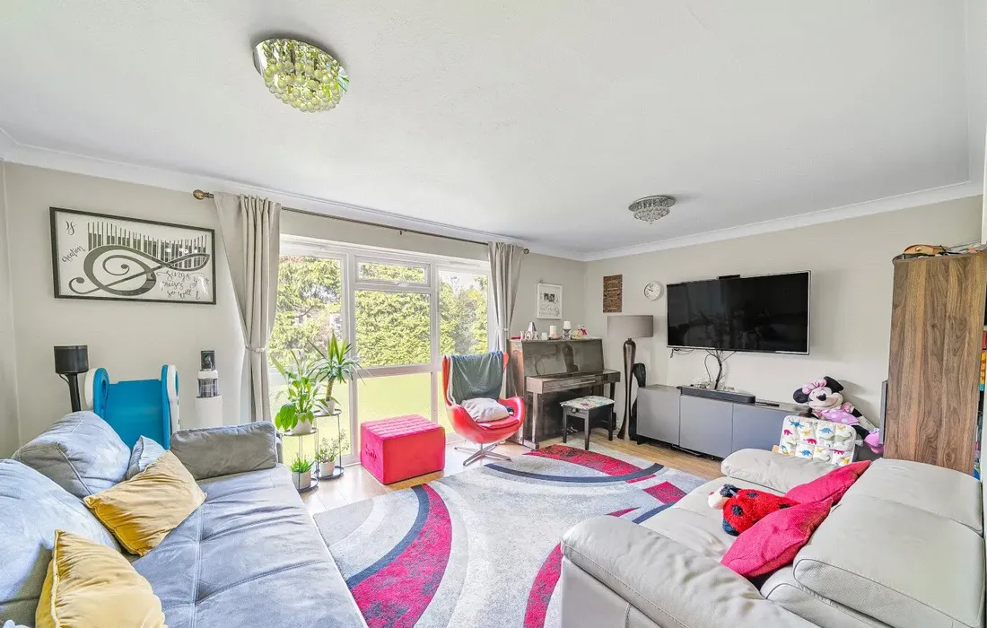 2 bedroom apartment for sale
