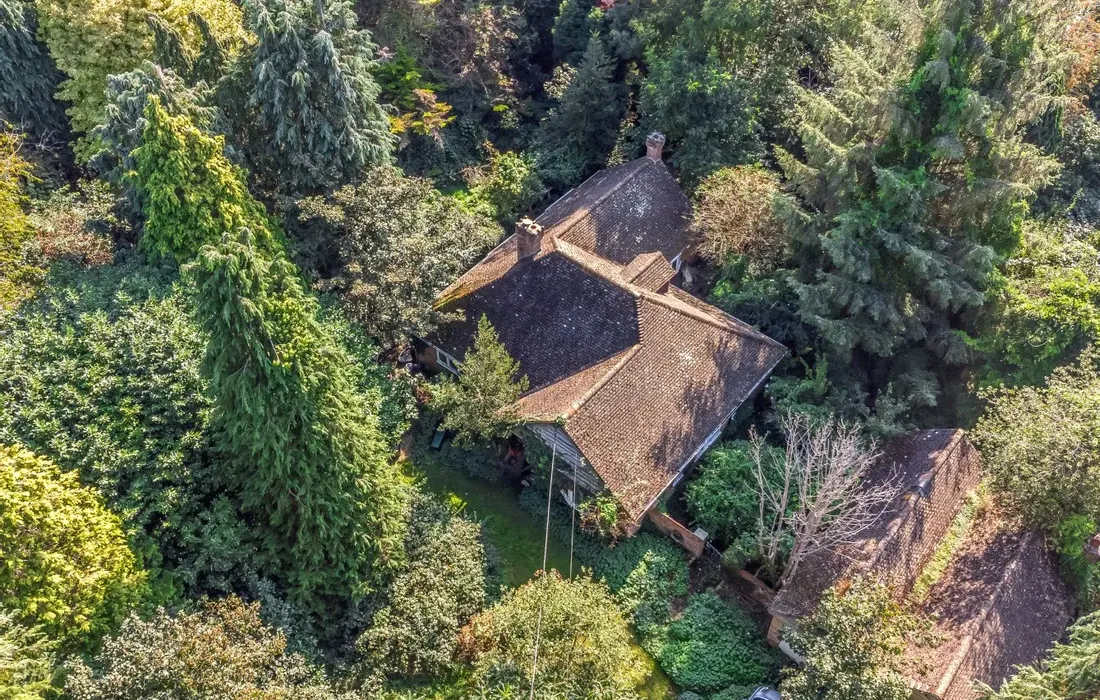 4 bedroom bungalow for sale