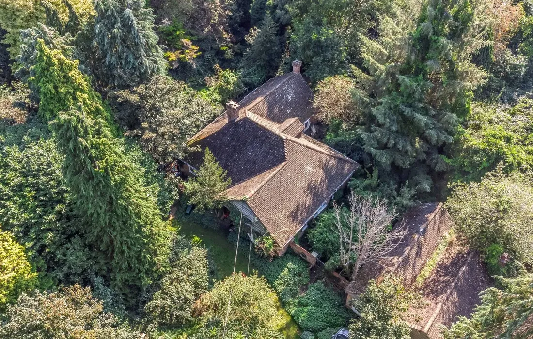 4 bedroom bungalow for sale