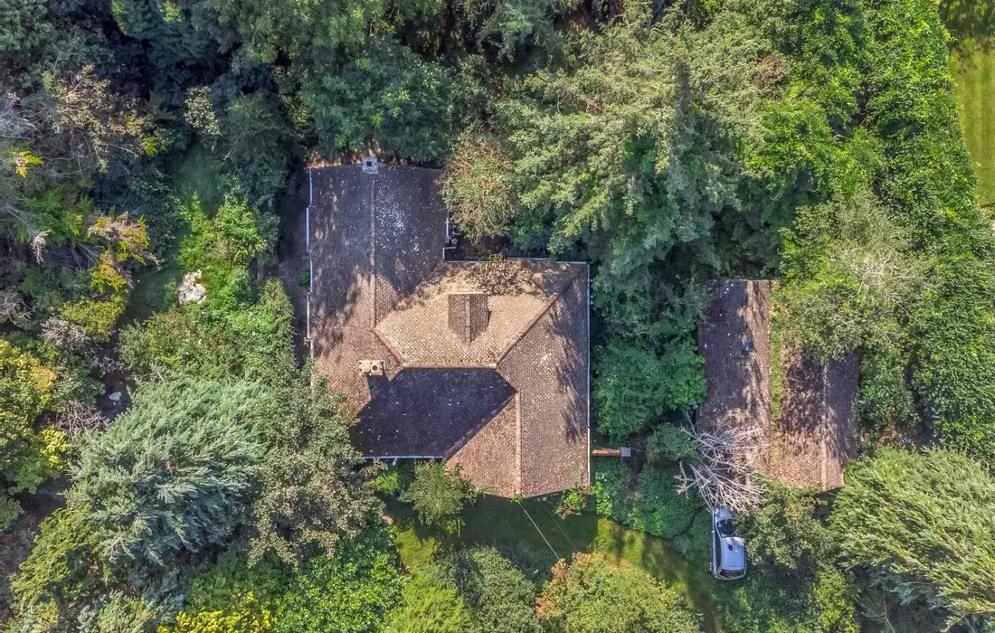 4 bedroom bungalow for sale