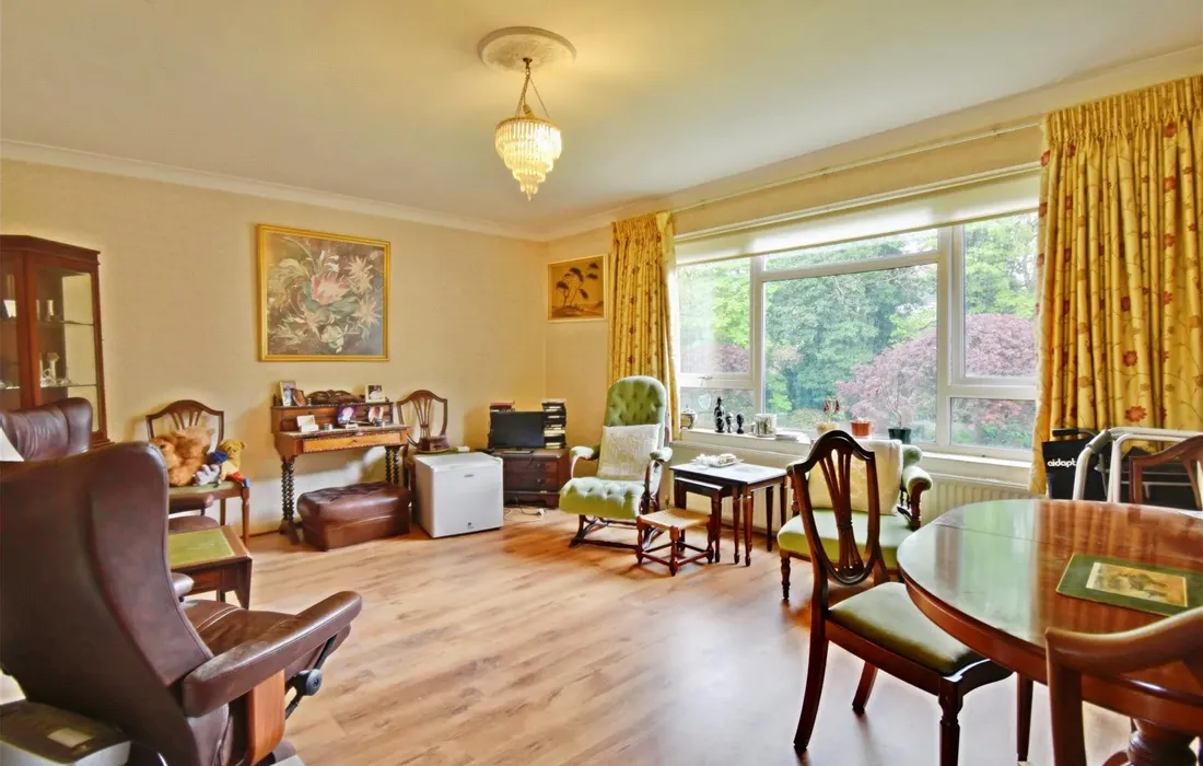 2 bedroom apartment for sale