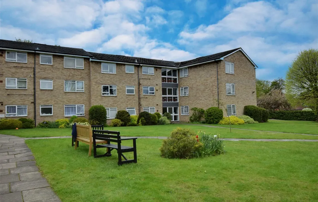 2 bedroom apartment for sale