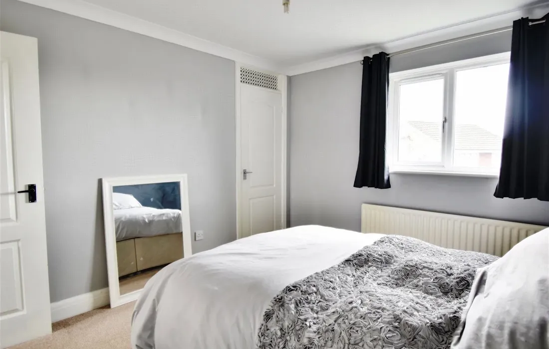 2 bedroom house for sale