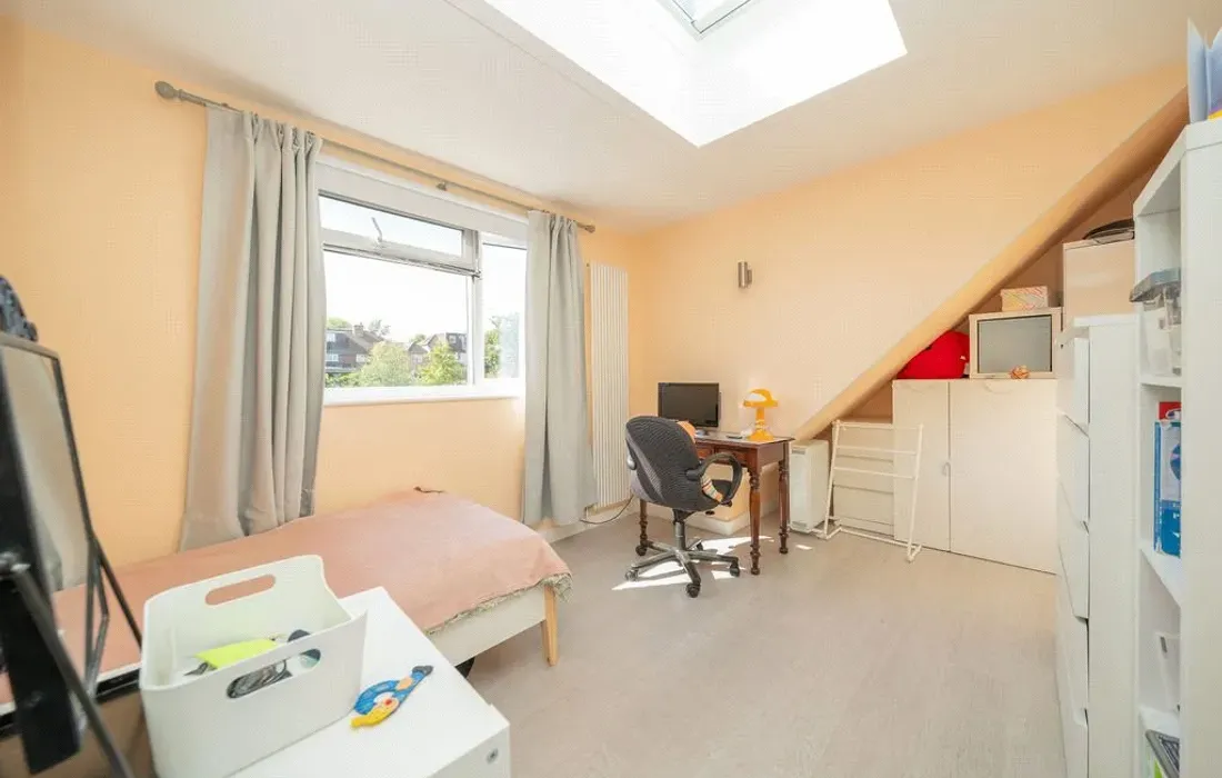 5 bedroom house for sale