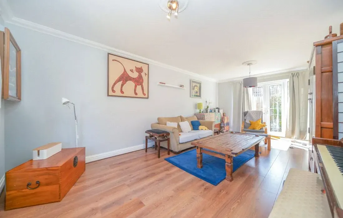 5 bedroom house for sale