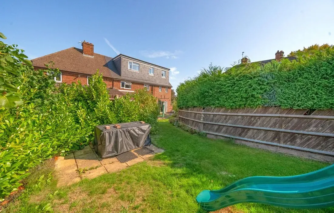 5 bedroom house for sale