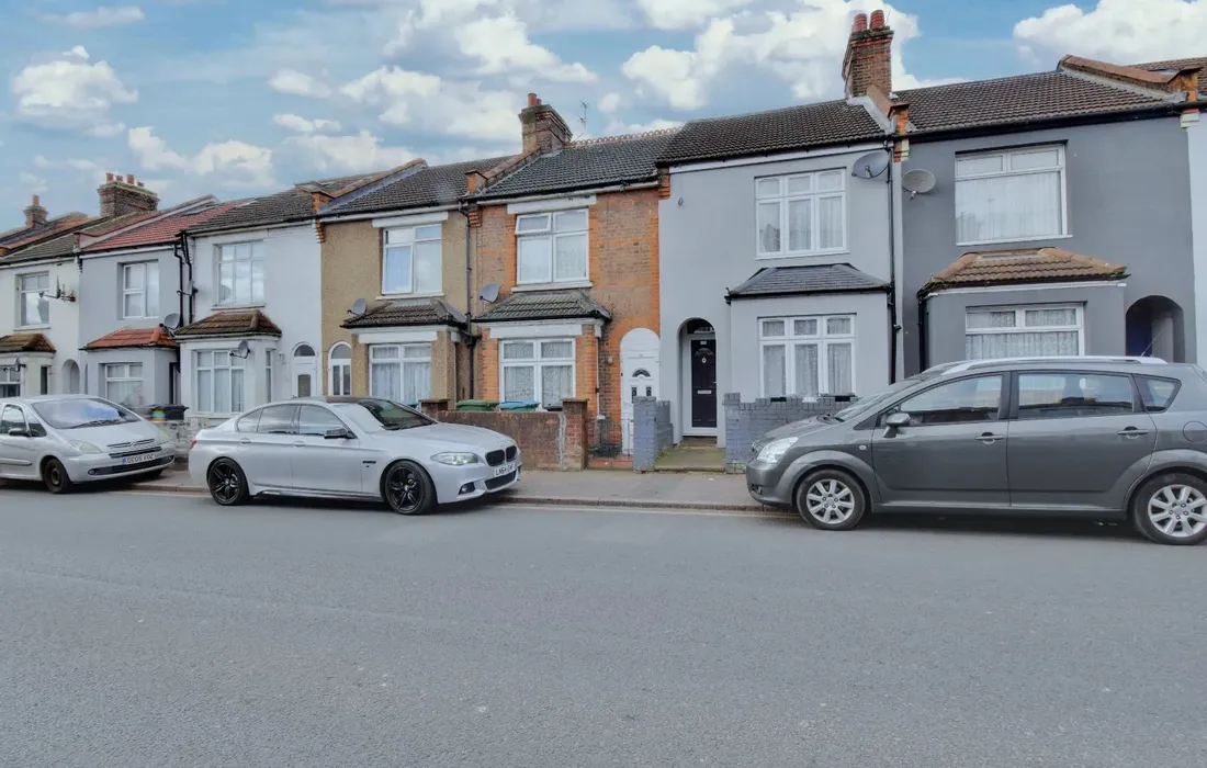 4 bedroom house to rent