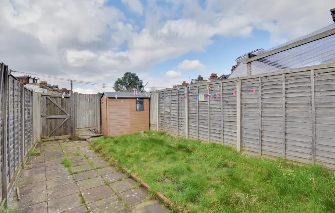 4 bedroom house to rent