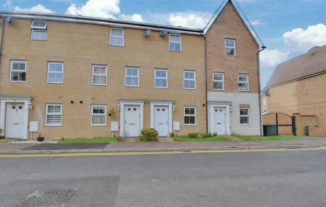 4 bedroom house for sale