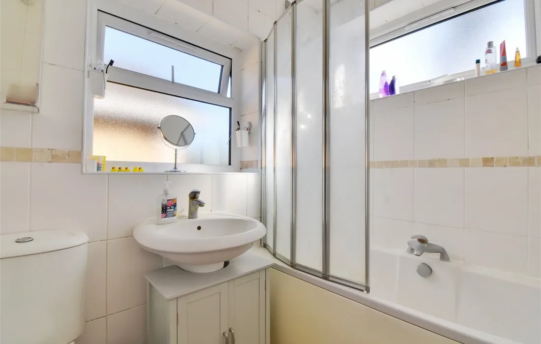 4 bedroom house to rent