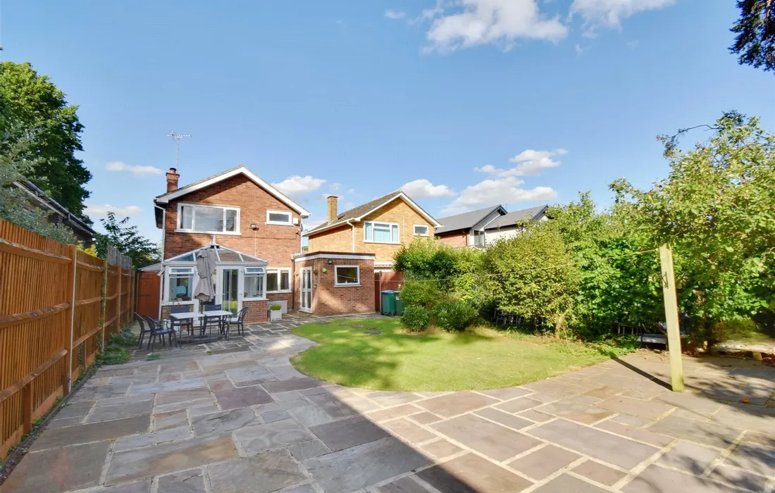 4 bedroom house to rent