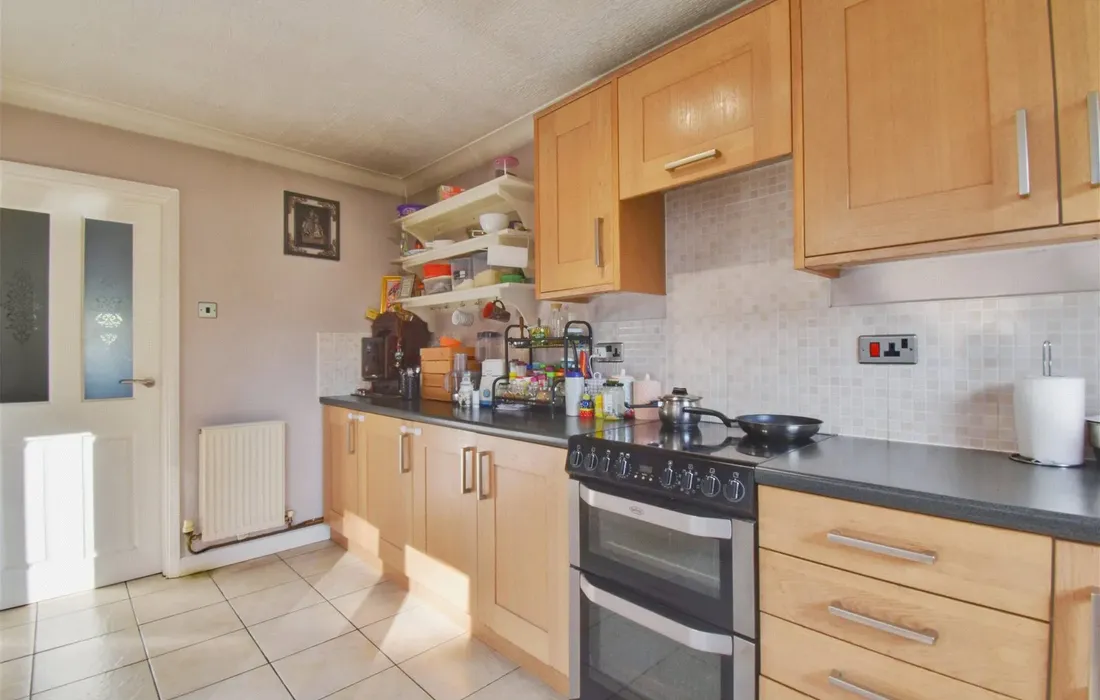 4 bedroom house to rent