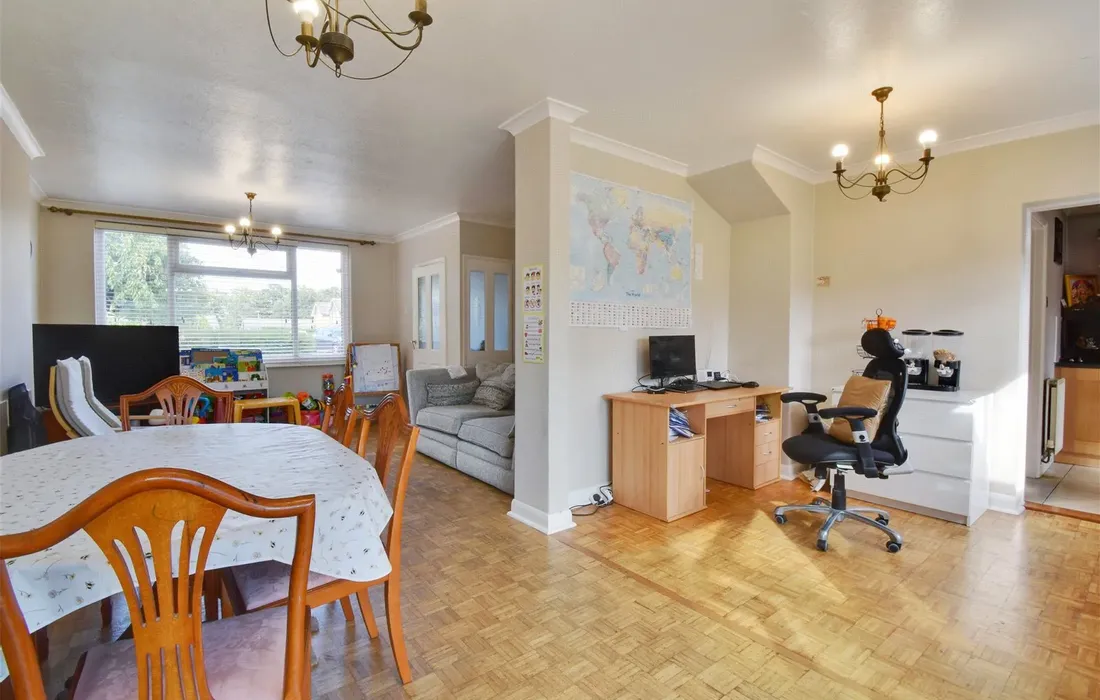 4 bedroom house to rent