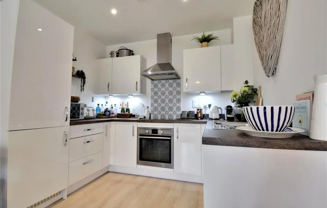 2 bedroom apartment for sale