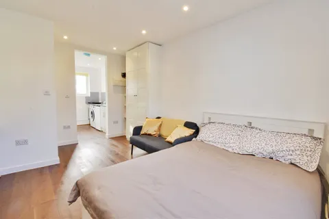 studio apartment apartment to rent