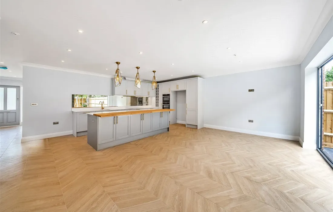 4 bedroom house for sale