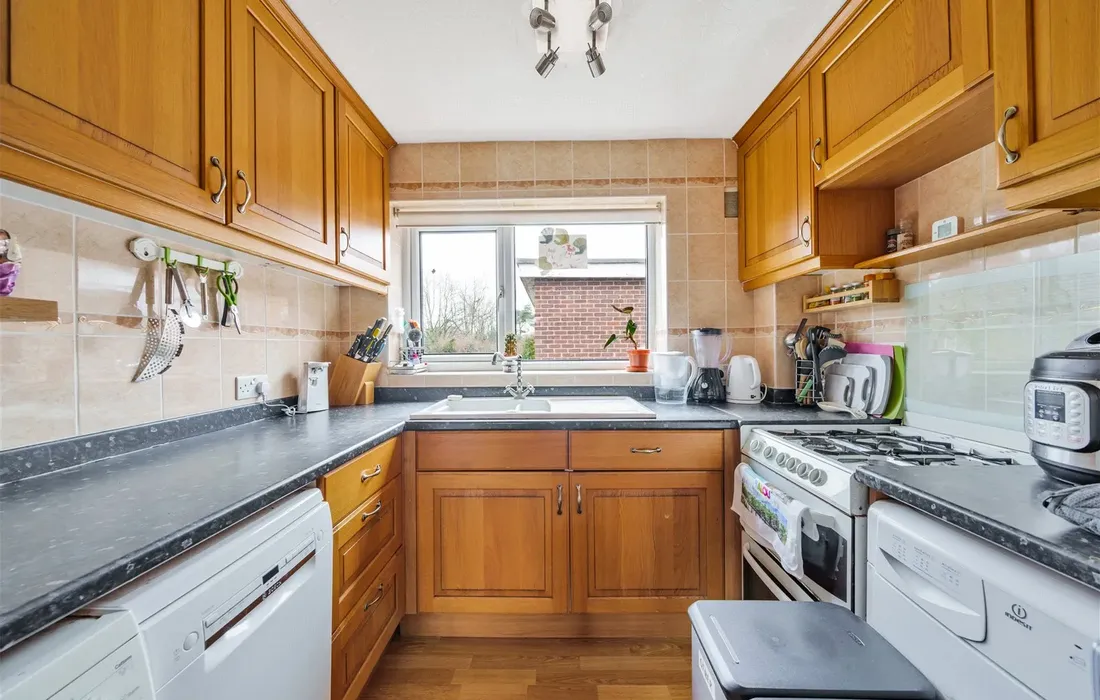 2 bedroom apartment for sale